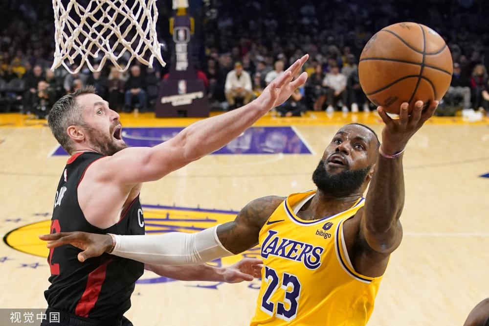 段收取贿赂 段收取贿赂